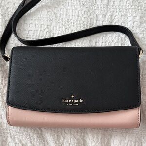 Kate Spade Elegant Black and Pink Crossbody Bag